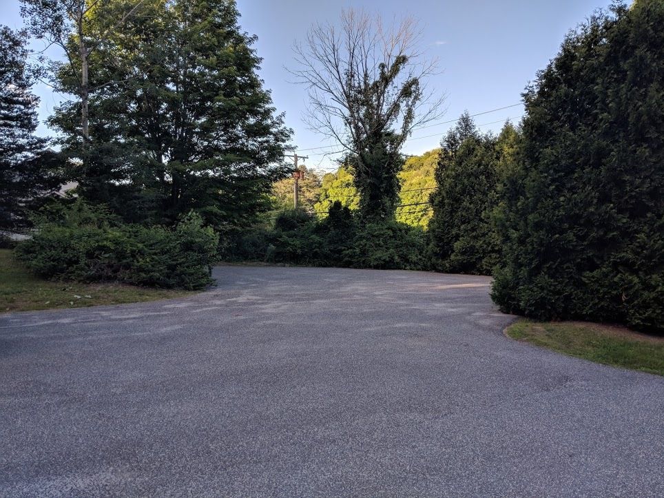 123 Litchfield Rd., New Milford, CT 06776